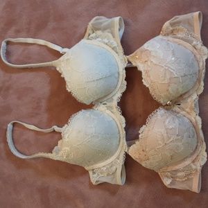 Victoria Secret Demi Lined Bras 36A
